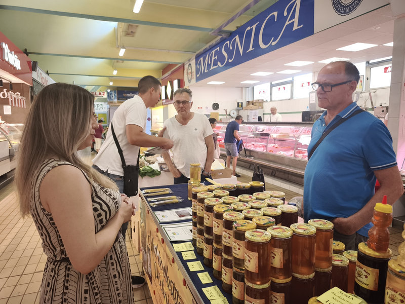 Galerija slika 42